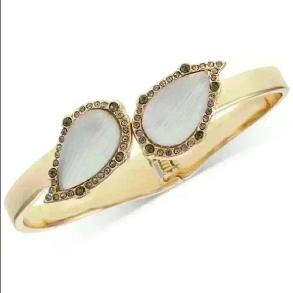 Laundry new Gold Tone Gray Pave Stone Bracelet - Picture 1 of 8